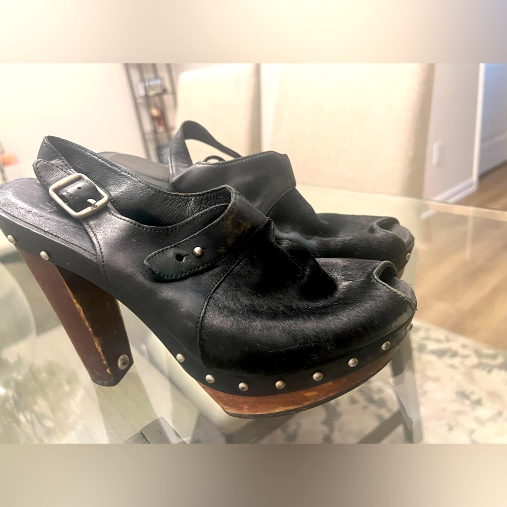 Worn UGG Womens Shoes Nicco Black Leather Calf Hair Peep Toe Platform Heels 8